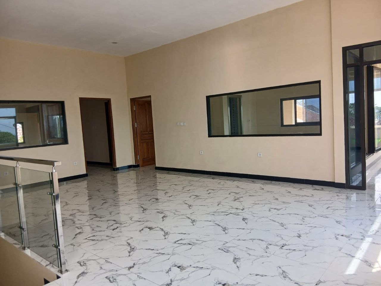 Dijual Rumah 2 Lantai Dekat Tol di Desa Randupitu, Gempol, Pasuruan - Thumbnail 3