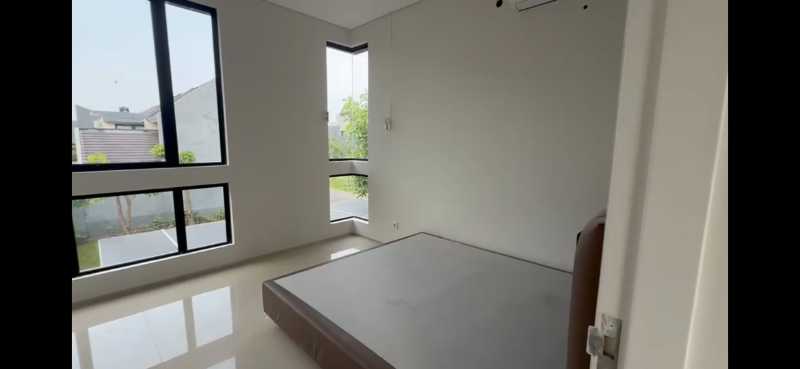 Disewakan Rumah Minimalis di Northwest Hill Citraland Surabaya Barat - Thumbnail 3