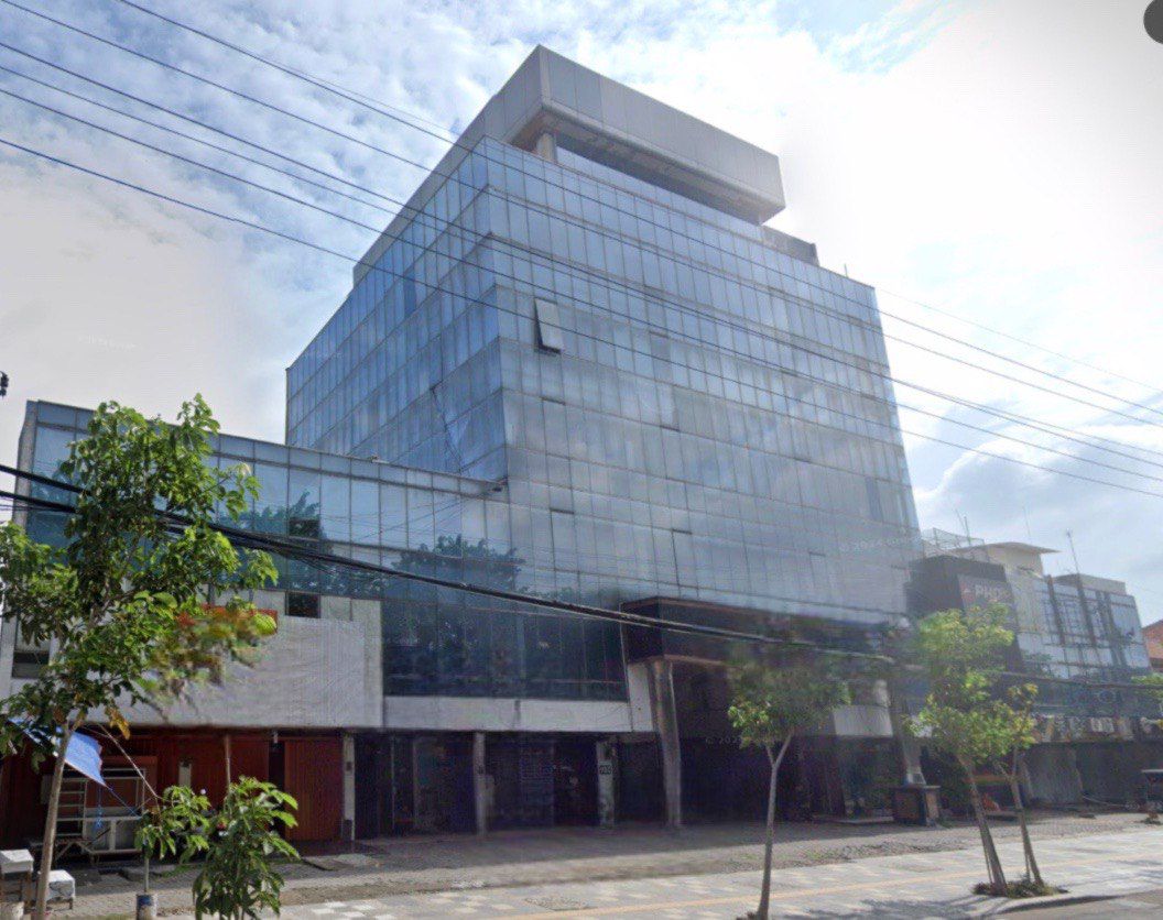 Jual Murah Lelang Gedung Kantor Lokasi Strategis Nol Jalan Raya Dharmahusada Surabaya Timur - Image 1