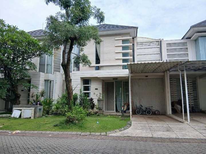 Dijual Rumah Siap Huni di Malibu Beach Pakuwon City Surabaya Timur - Image 1