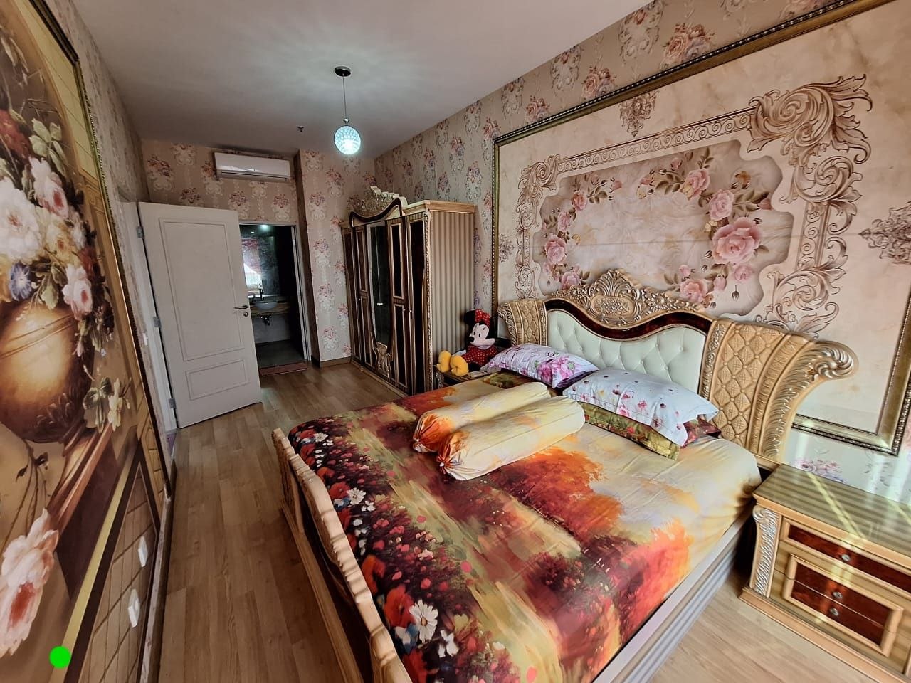 Dijual Apartemen Mewah Full Furnished di The Peak Tunjungan Plaza Surabaya Pusat - Image 1