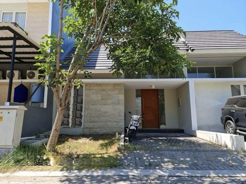 Dijual/Disewakan Rumah di Northwest Park Citraland Surabaya Barat - Image 1