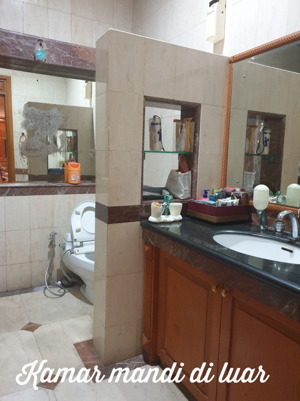 Dijual Rumah Mewah di Galaxy Bumi Permai Surabaya Timur - Thumbnail 3