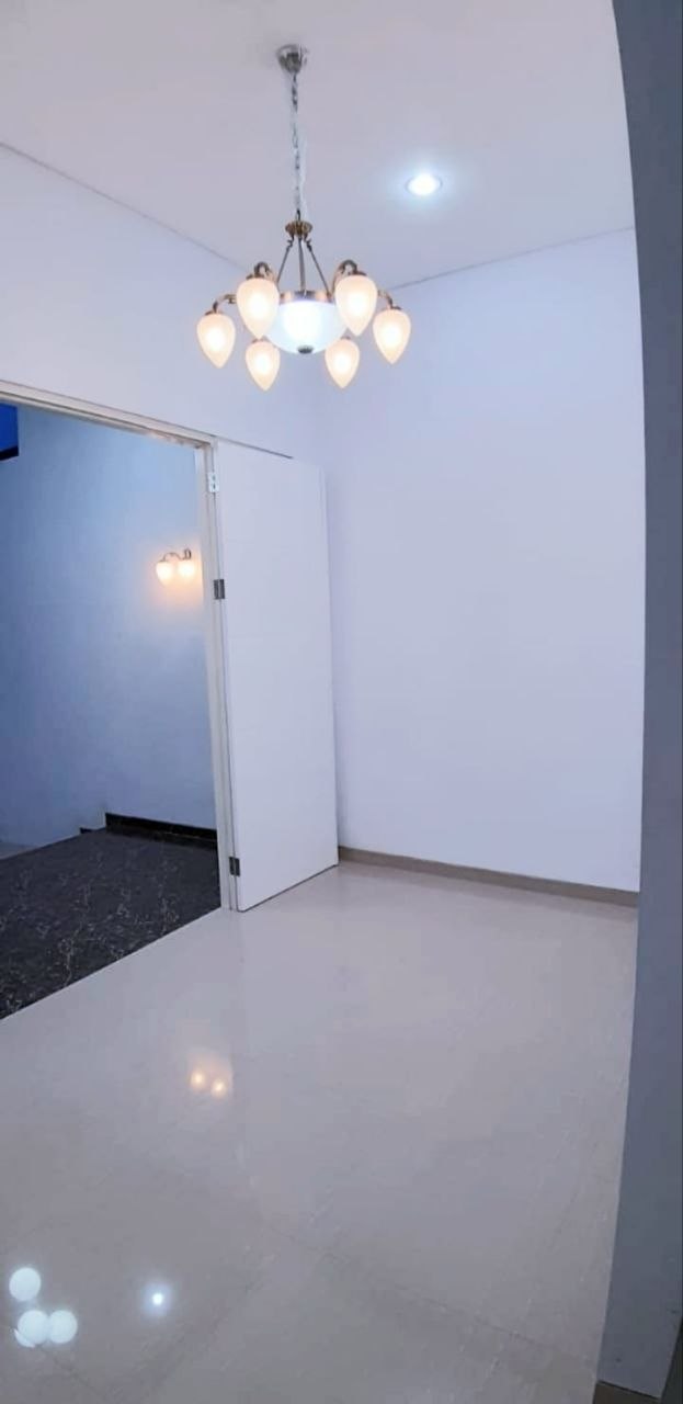 Dijual Rumah Baru Gress Modern di Imperial Beach Pakuwon City Surabaya Timur - Thumbnail 4