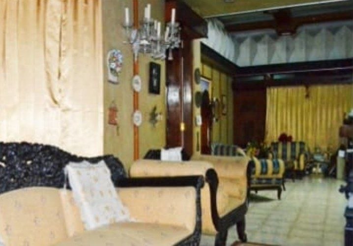 Dijual Rumah Luas Strategis di Jalan Ketintang Baru Surabaya Selatan - Thumbnail 4