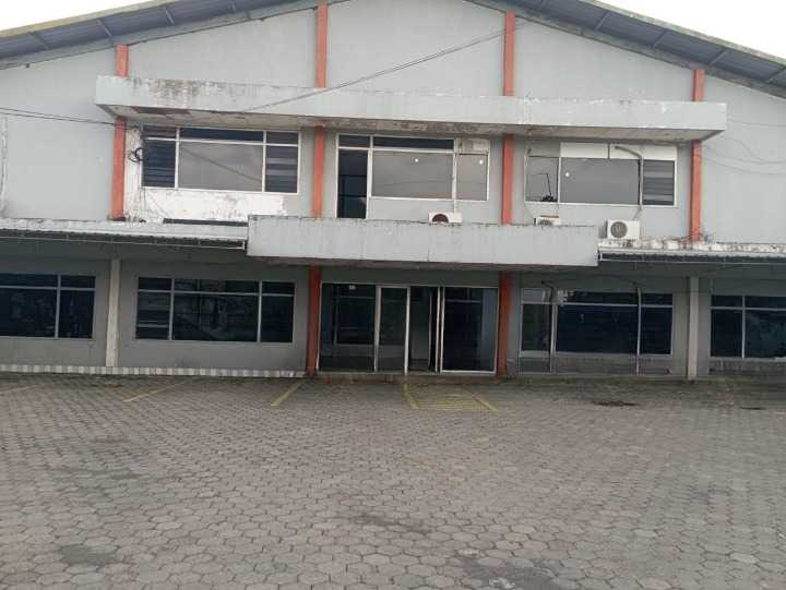 Dijual Gudang Luas Strategis di Tambak Sawah Sidoarjo - Image 1