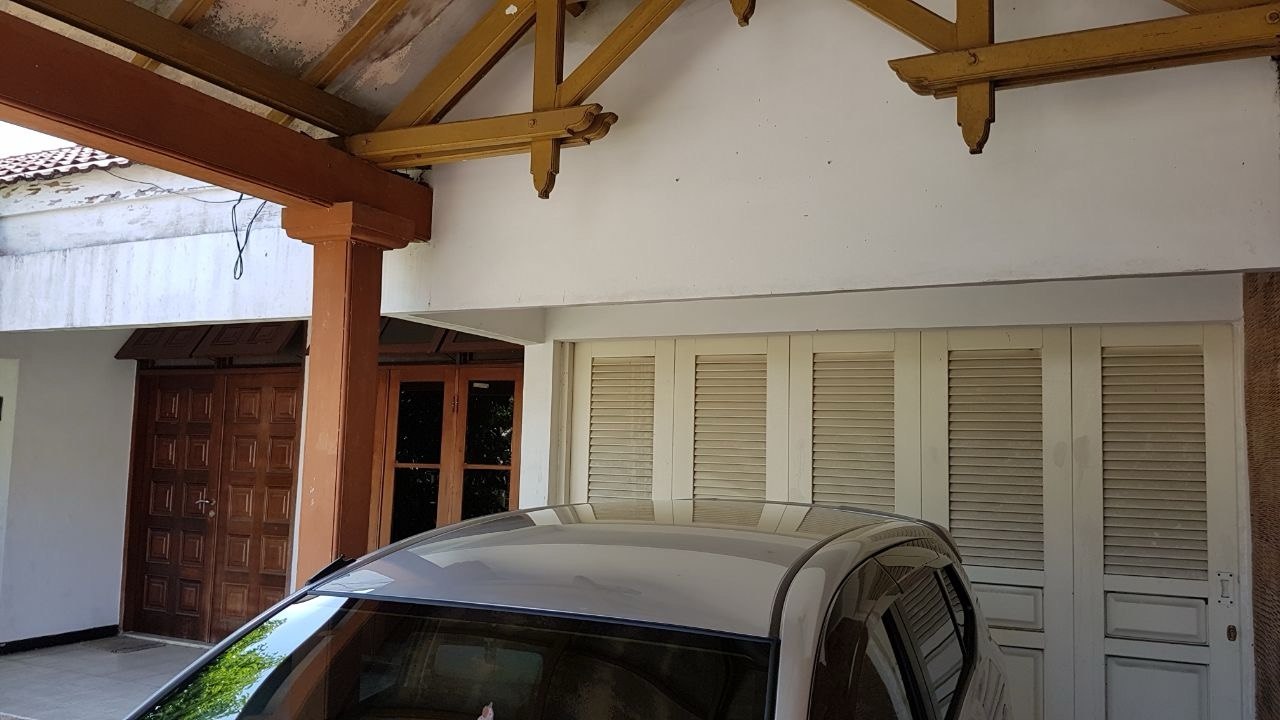 Dijual Rumah Lokasi Strategis Siap Huni di Wilayah Darmo Harapan Surabaya Barat - Thumbnail 5