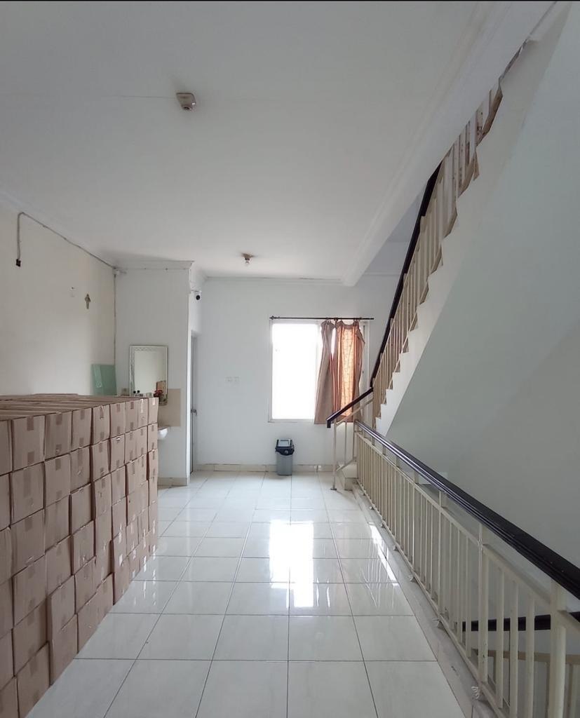 Dijual Ruko Cocok Buat Usaha di Wilayah Hawaaian Cengkareng Jakarta Barat - Thumbnail 3