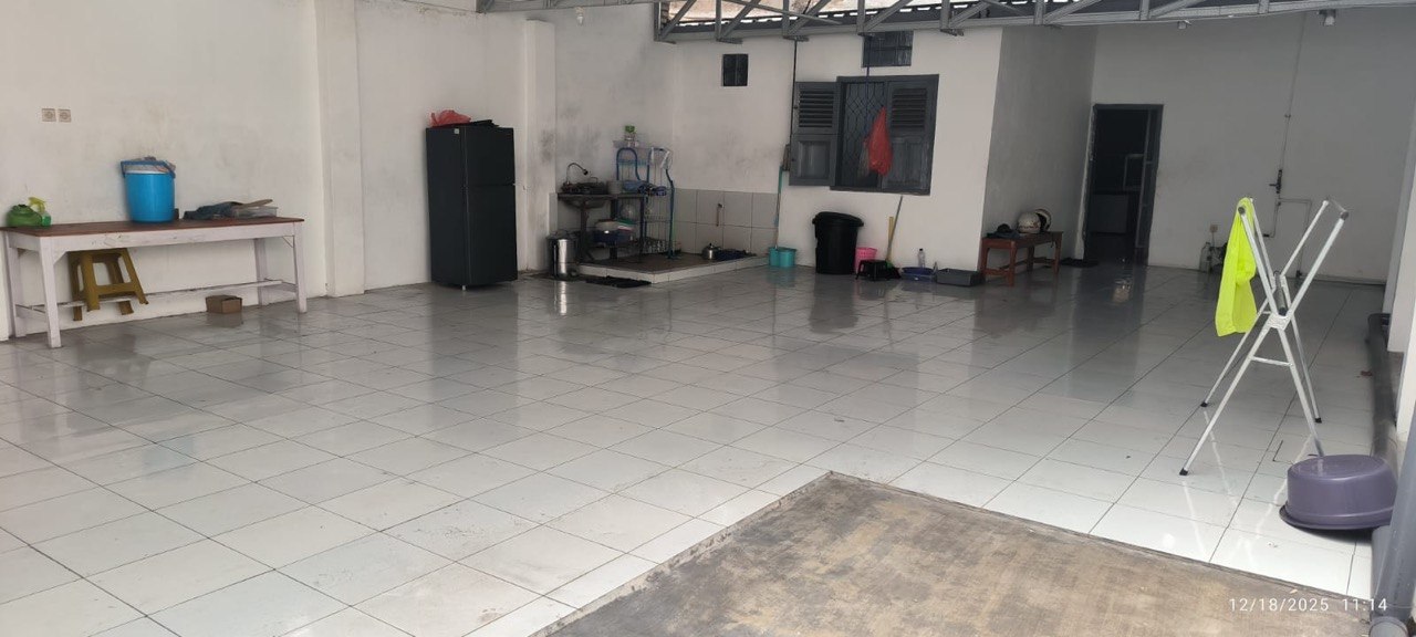 Dijual/Disewakan Toko Strategis Siap Huni Cocok Untuk Usaha di Jalan Raya Labruk Lumajang - Thumbnail 3