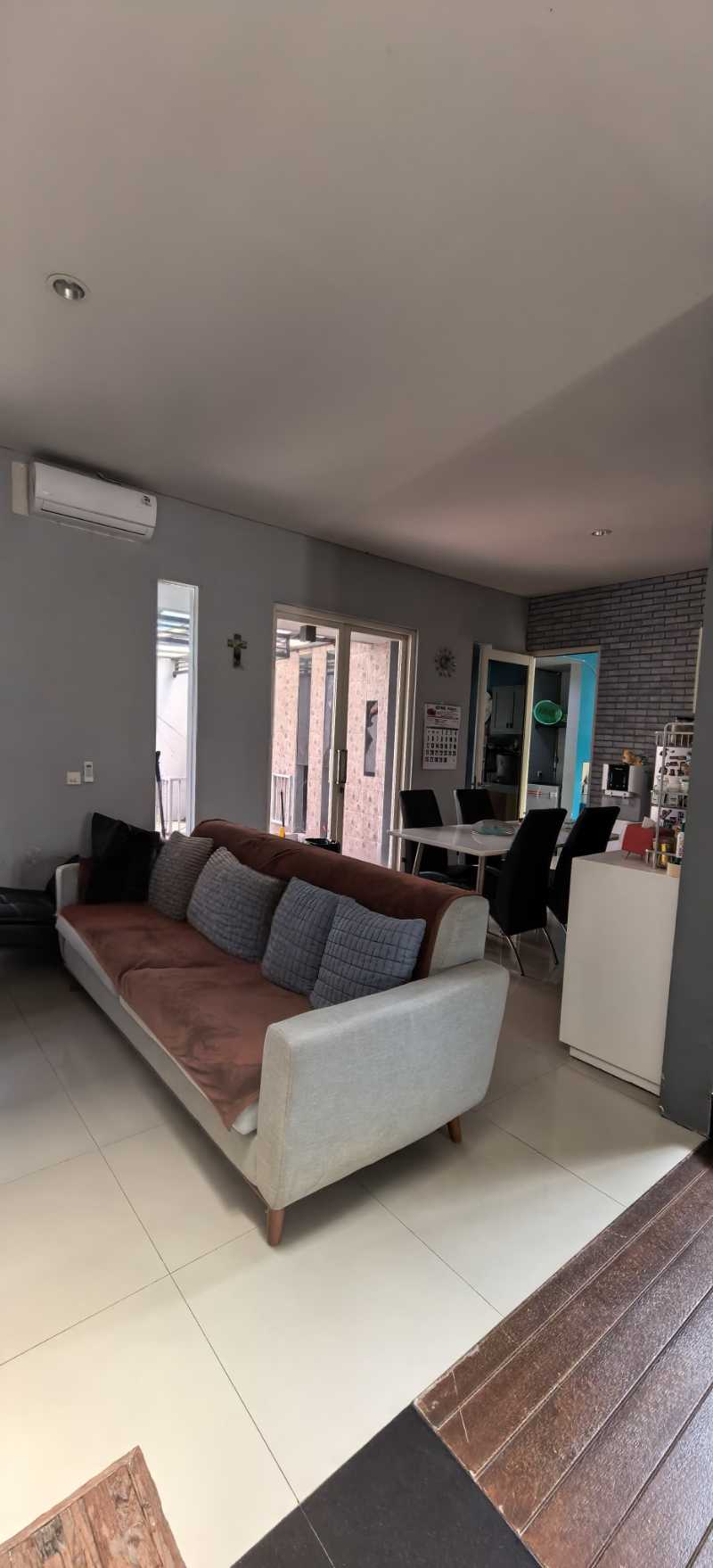 Dijual Rumah Cantik Full Furnished di Cluster Greenhill, Citraland Utara Surabaya Barat - Thumbnail 5