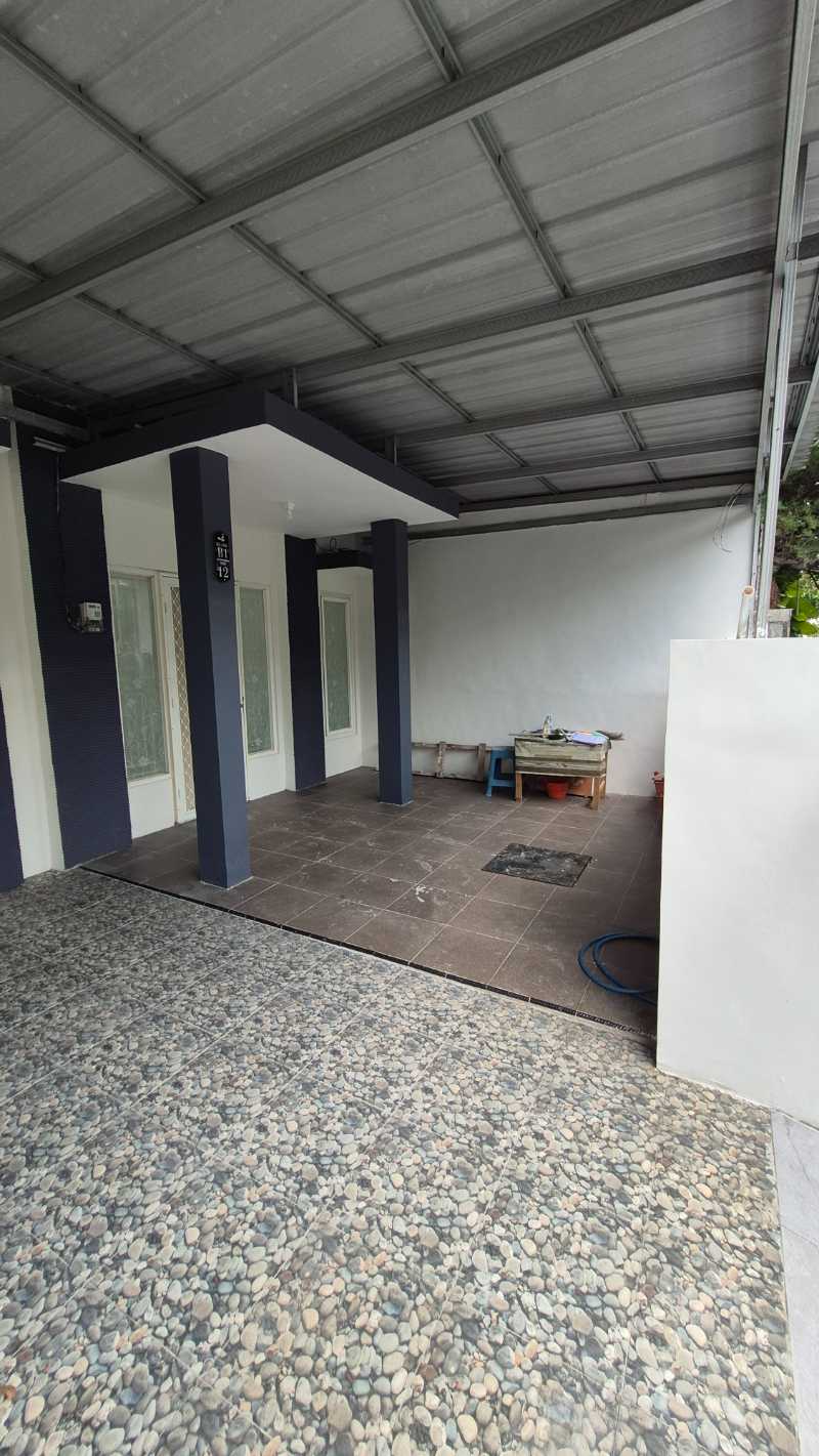 Dijual Rumah Renovasi Total Seperti Baru Grand Semanggi Residence Surabaya – Minimalis Modern Siap Huni Hadap Utara - Thumbnail 6