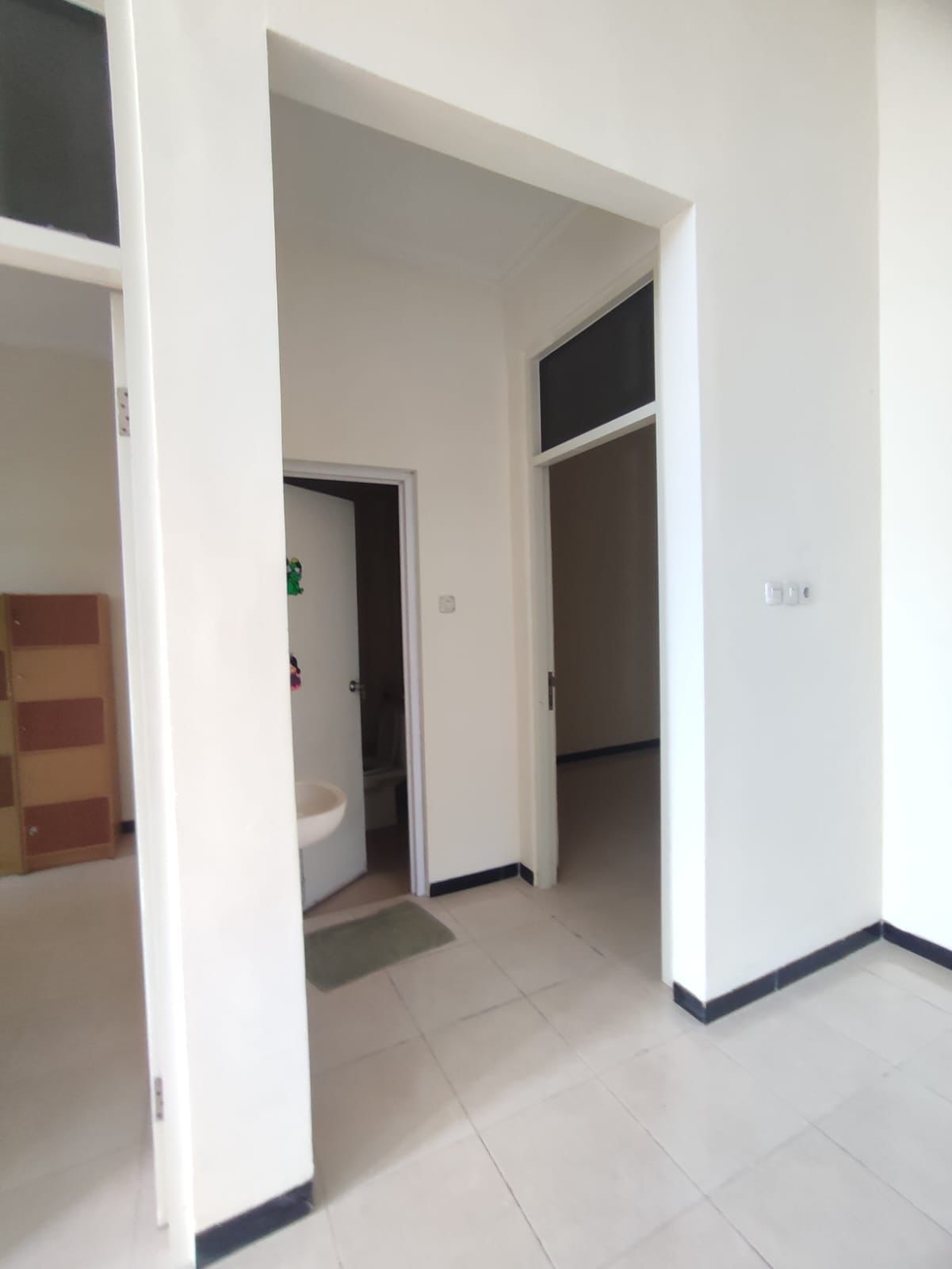 Dijual Rumah Kawasan Sukolilo Park Regency Hamlet Surabaya Timur - Thumbnail 3