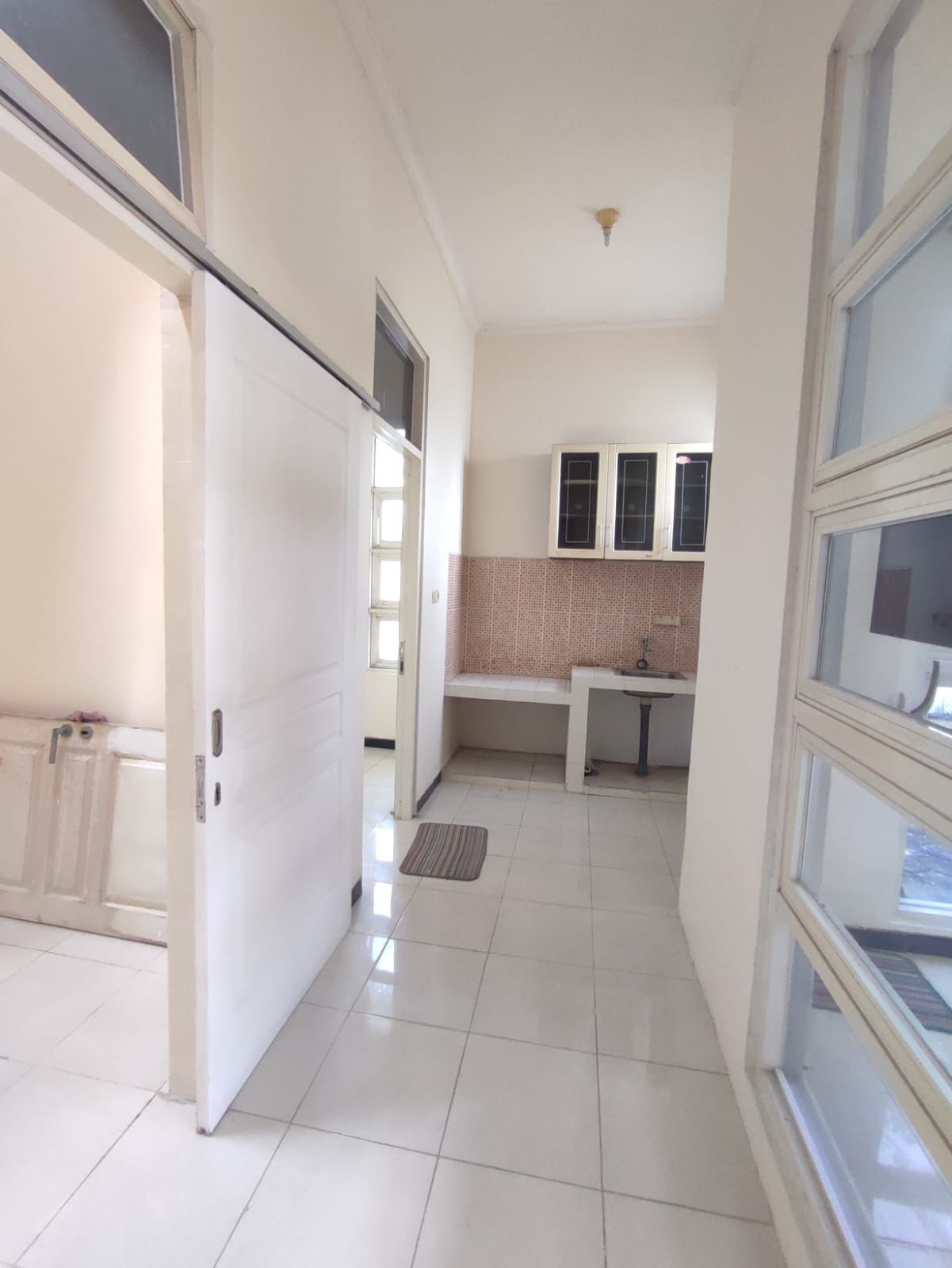 Dijual Rumah Kawasan Sukolilo Park Regency Hamlet Surabaya Timur - Thumbnail 6