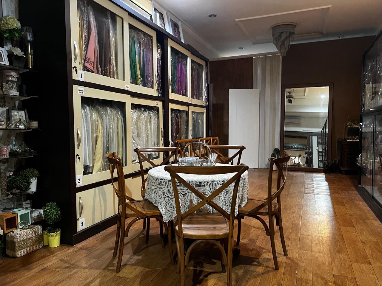 DIJUAL Rumah Mewah dan Luas Kawasan Ngagel, Surabaya Timur - Thumbnail 4