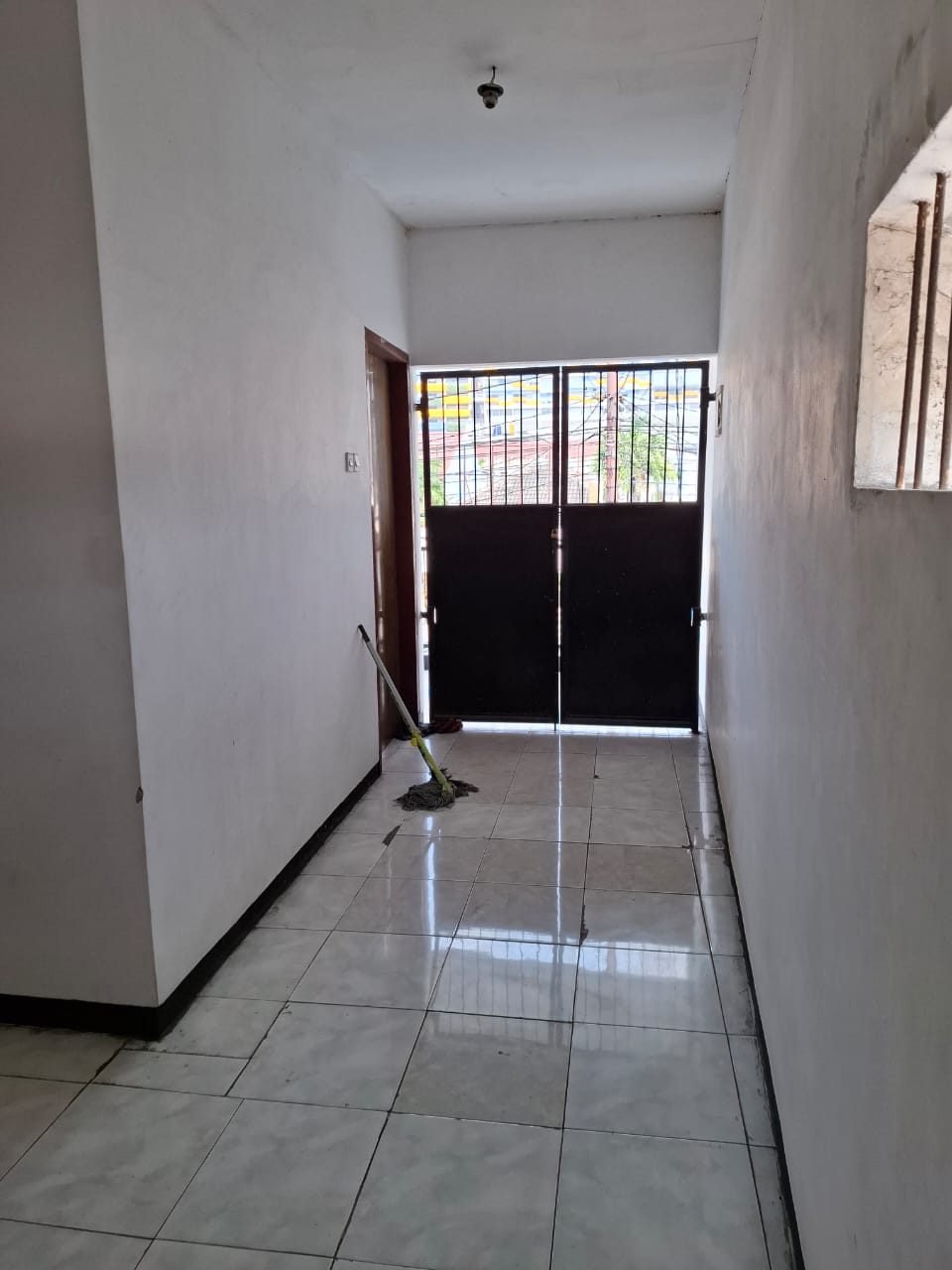 DIJUAL Properti Besar 23 Kamar + Kios & Lahan Kosong, Investasi Premium, Siwalankerto Timur, Wonocolo, Surabaya Selatan - Thumbnail 2