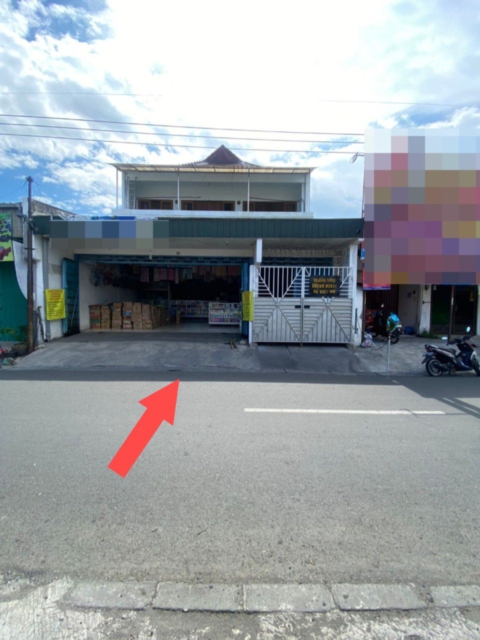 Jual Murah Lelang Rumah Usaha Lokasi Komersil Strategis Jalan Pacuan Kuda Surabaya Pusat - Image 1