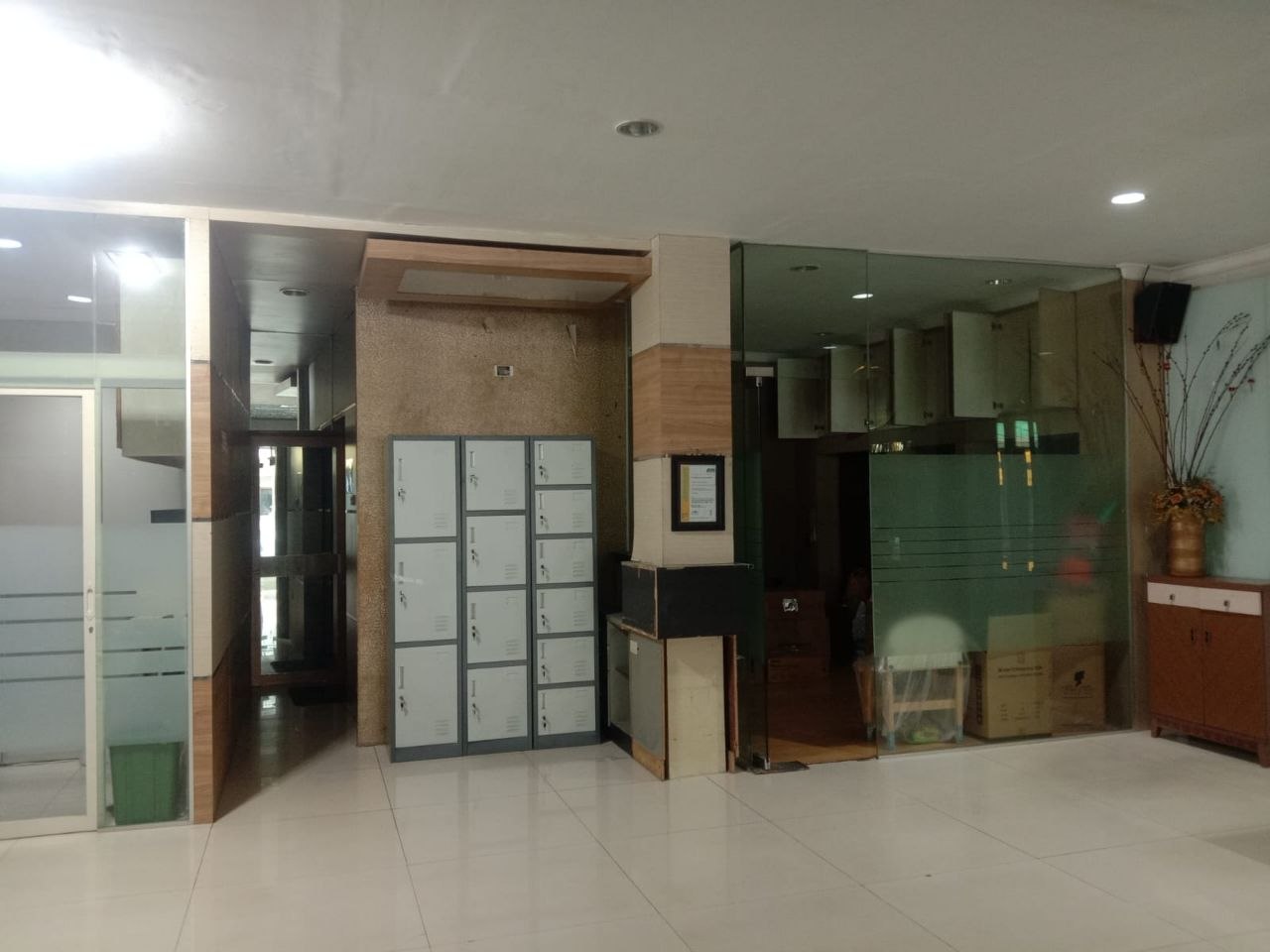 Dijual Ruko 2 Lantai Strategis Siap Huni di Wilayah Kramat Gantung Surabaya Pusat - Thumbnail 3