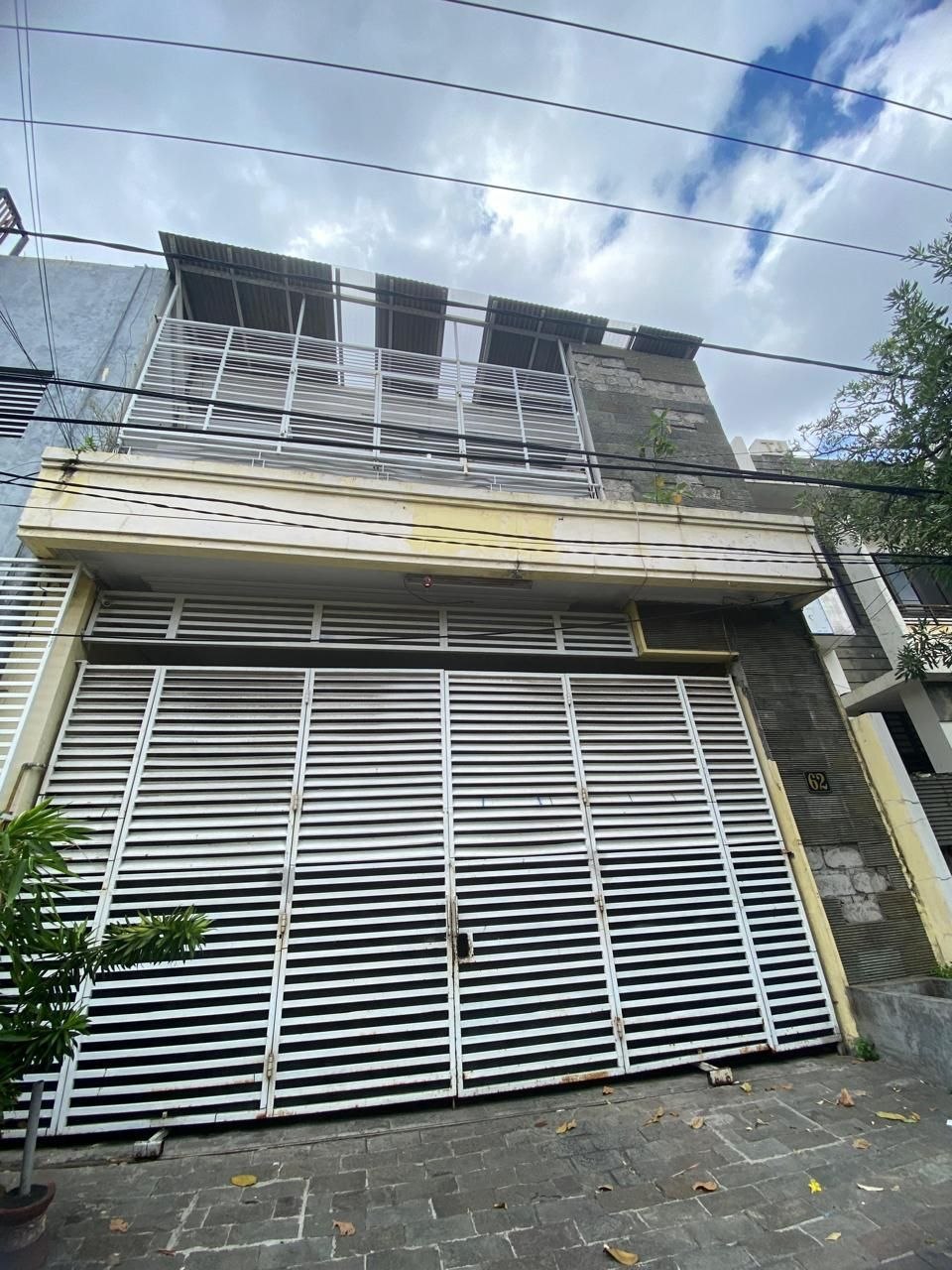 Dijual Rumah Kos Aktif Murah Lokasi Strategis di Gubeng Kertajaya Surabaya Timur - Image 1
