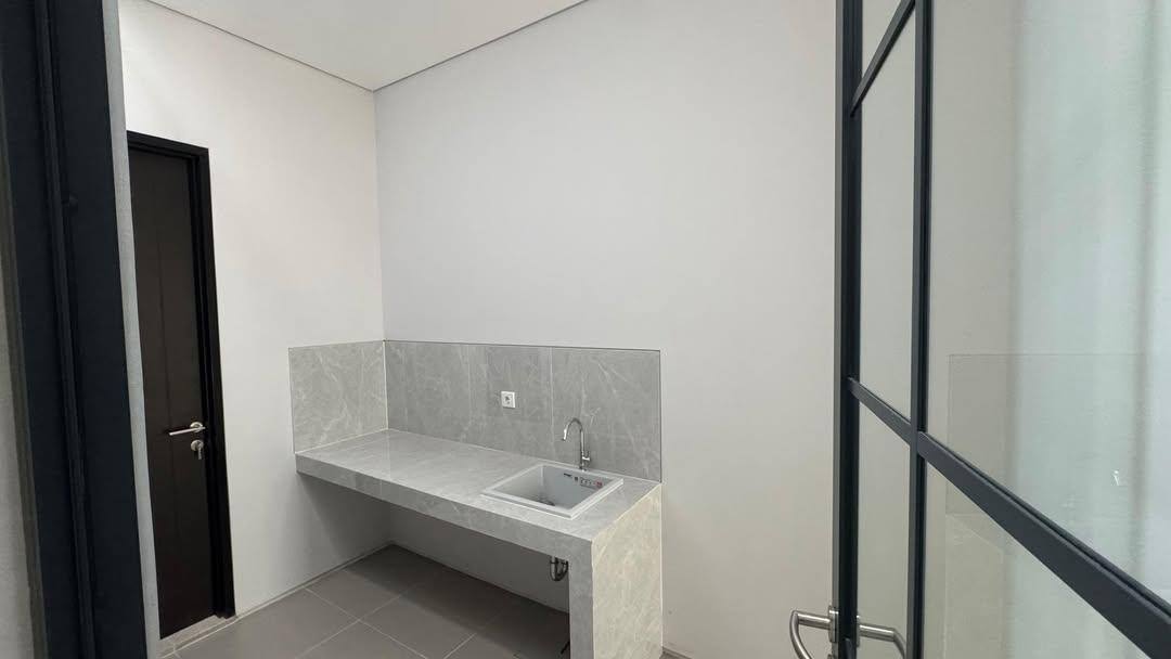 Dijual Rumah Baru Modern di Citra Garden Cluster Lakeside, Sidoarjo - Thumbnail 6