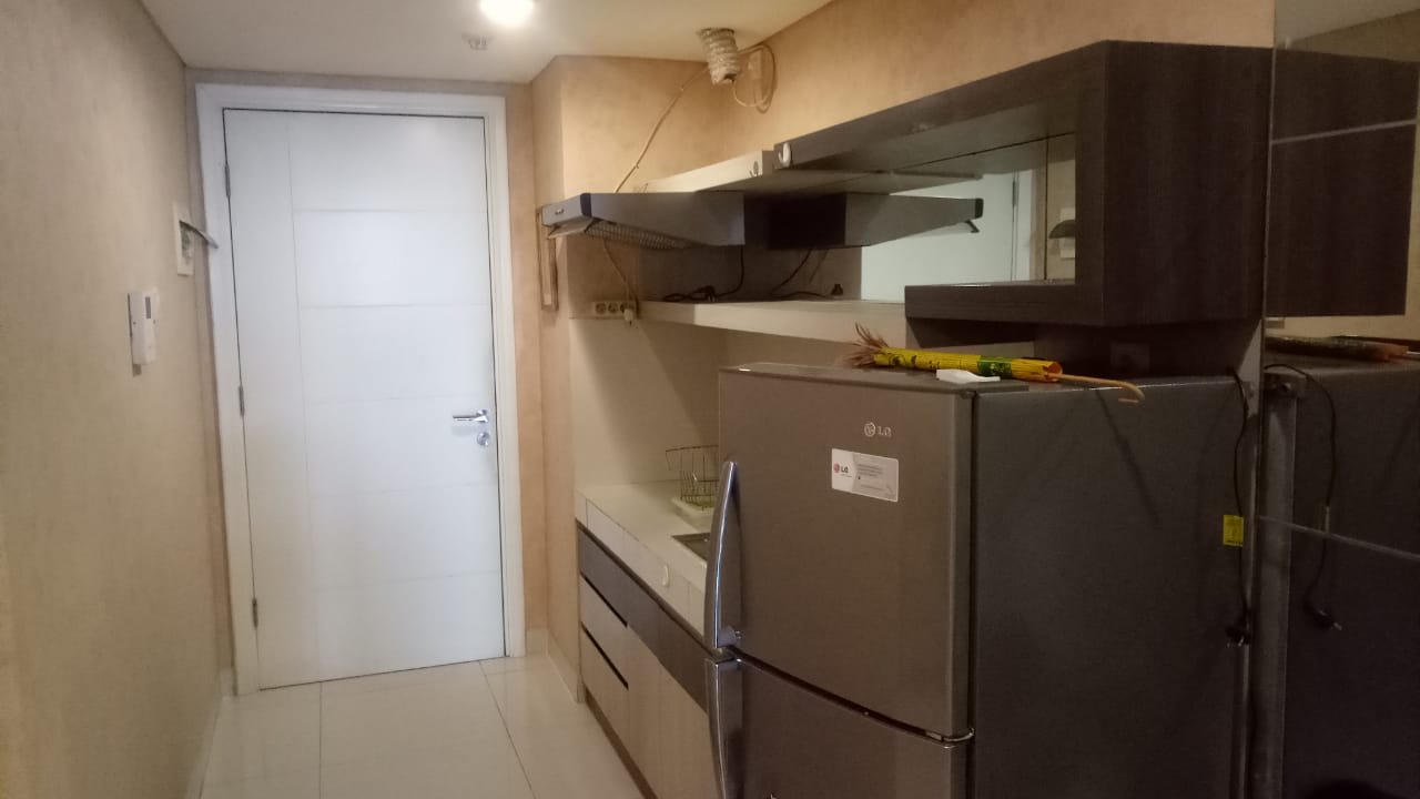 Jual Unit Apartemen 1 BR Full Furnished Lokasi Strategis di Trillium Surabaya Pusat - Thumbnail 8