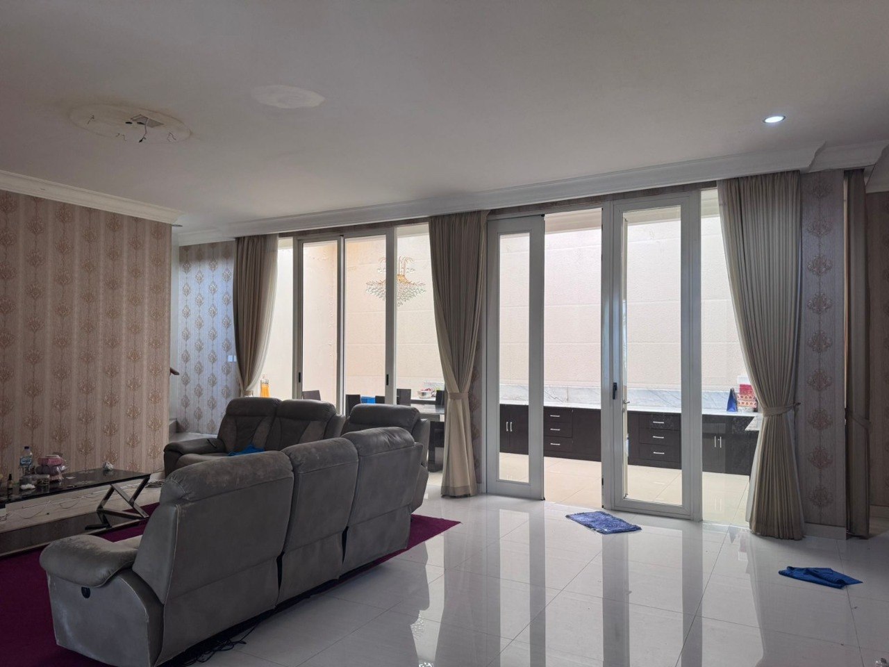 Dijual Rumah Mewah Premium Siap Huni di Kawasan La Riz Wood Pakuwon Indah Surabaya Barat - Thumbnail 5