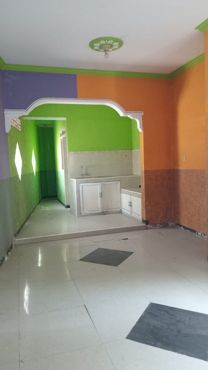 Dijual Rumah 2 Lantai Full Bangunan Siap Huni di De' Alamuda Residence, Klumprik Pdam, Balas Klumprik, Surabaya Barat - Thumbnail 4