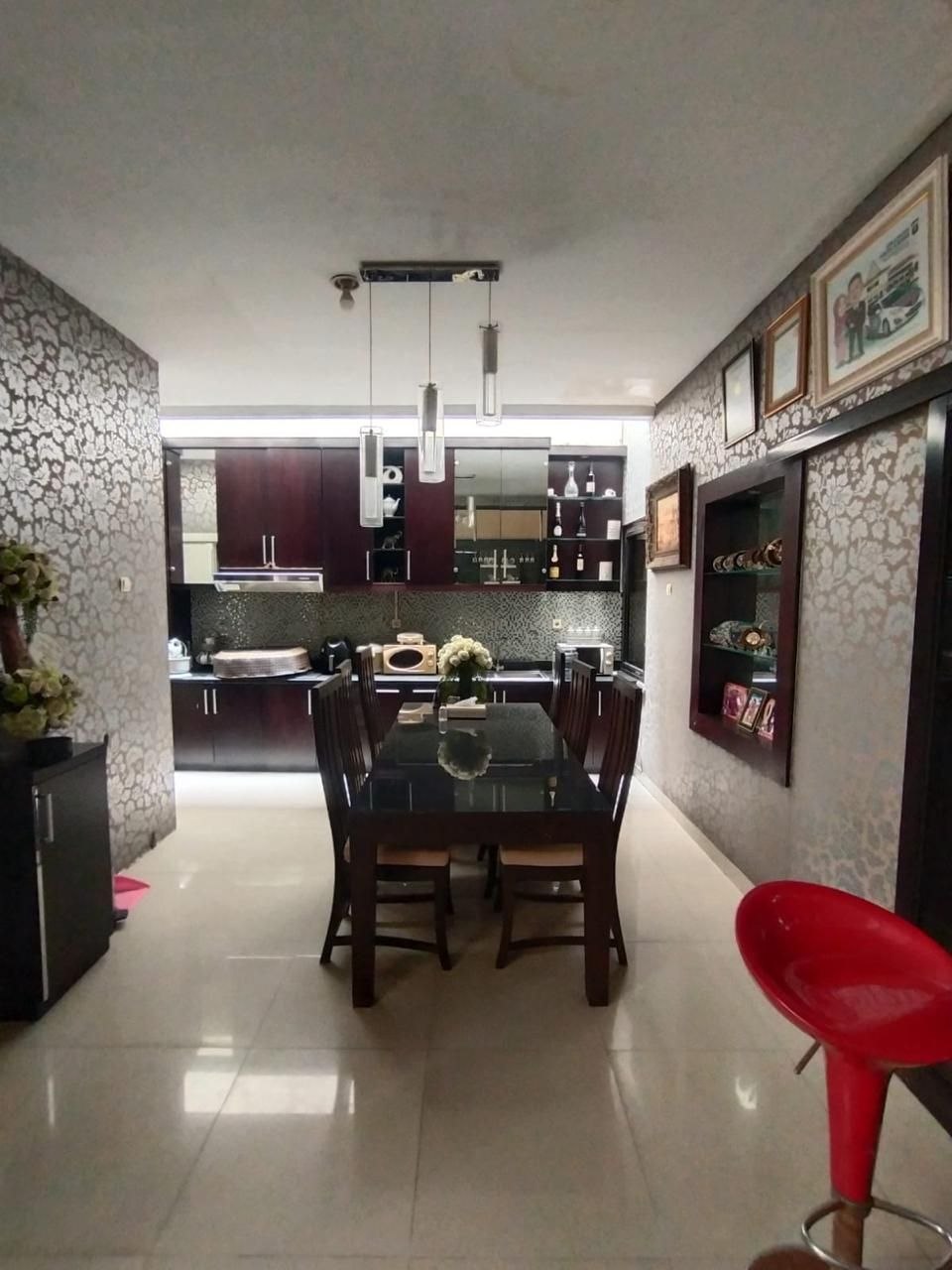 Dijual Rumah Hunian Mewah Siap Huni Terawat Premium di Kawasan The Gayungsari Surabaya Selatan - Thumbnail 7