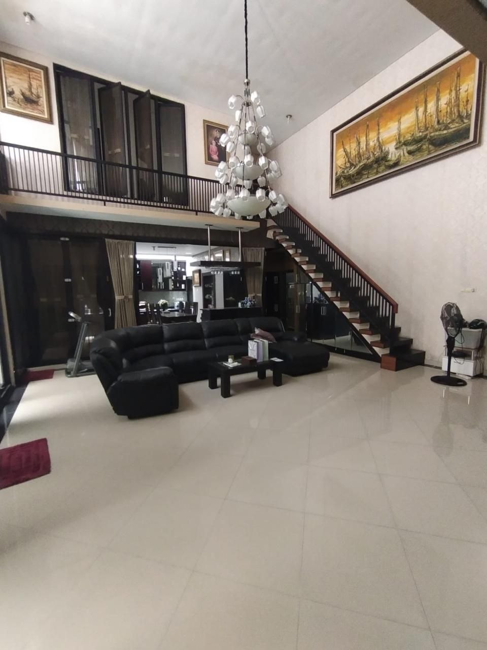 Dijual Rumah The Gayungsari hunian mewah Siap Huni Terawat di kawasan premium Surabaya Selatan