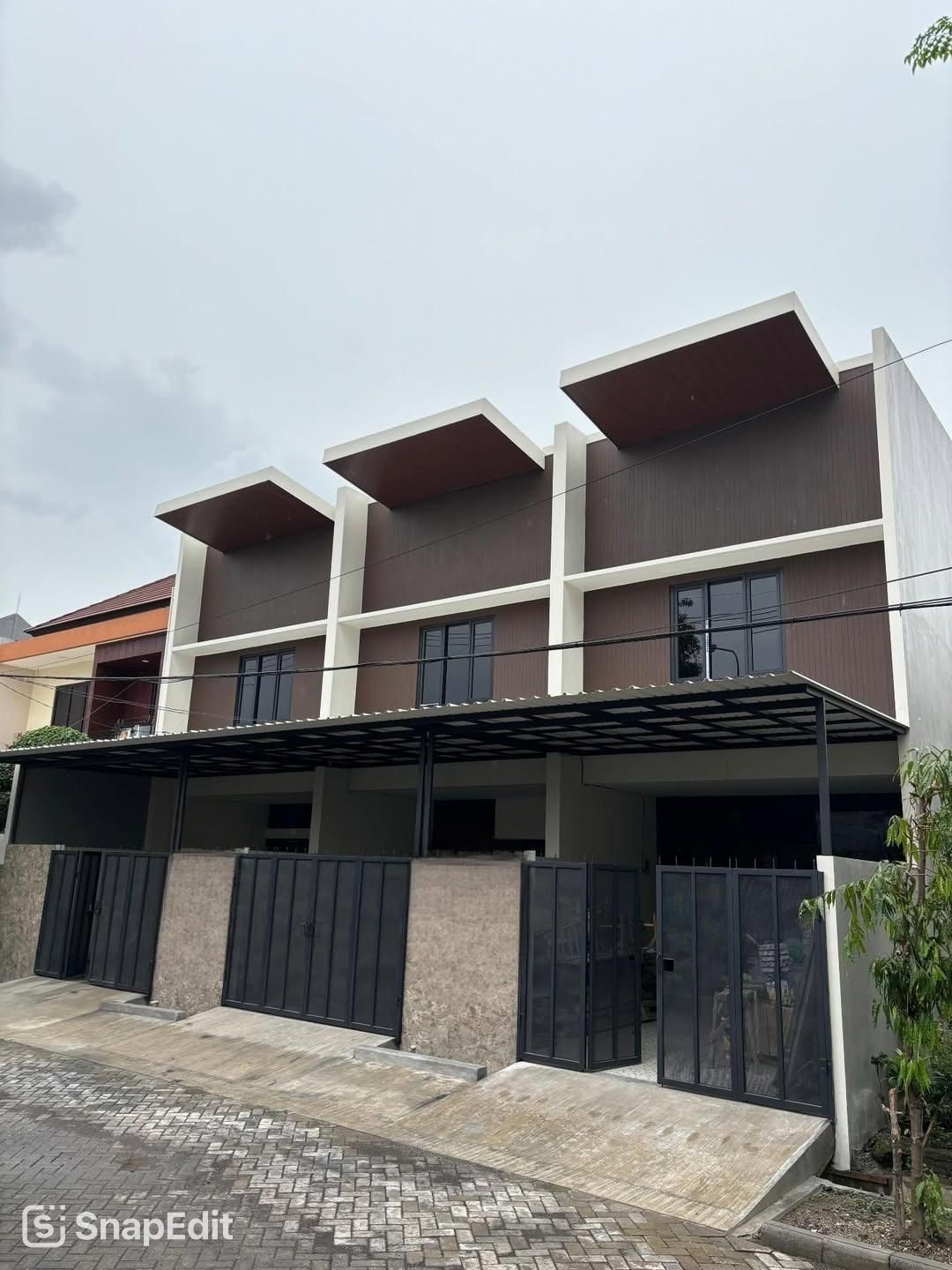 DIJUAL HUNIAN BARU MINIMALIS DI TENGGILIS UTARA SURABAYA SELATAN