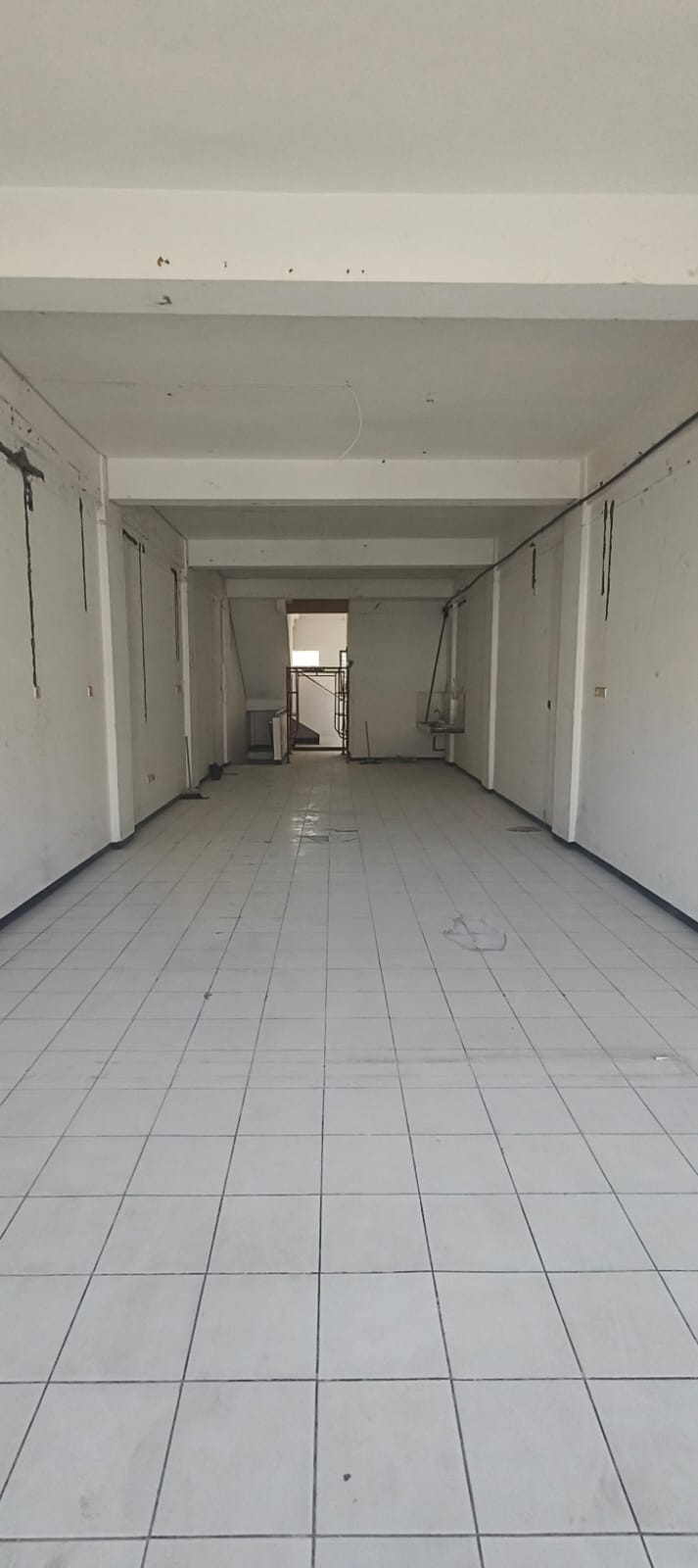 Dijual Ruko 3 Lantai Komersial Kawasan Favorit Pengusaha di Darmo Permai Selatan Surabaya Barat - Thumbnail 6