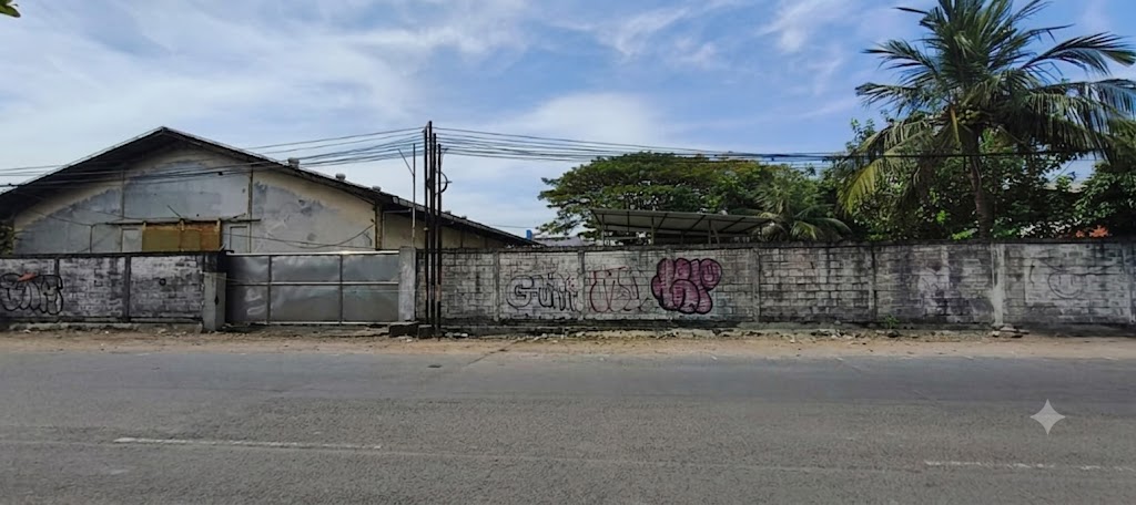 DISEWAKAN Bangunan Komersial Skala Besar, Nol Frontage Road Ahmad Yani – Siwalankerto, Wonocolo, Surabaya Selatan