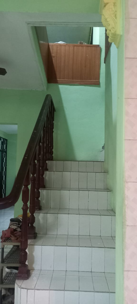 Dijual Rumah Luas Kawasan Strategis di Jemur Andayani, Wonocolo, Surabaya Selatan - Thumbnail 4
