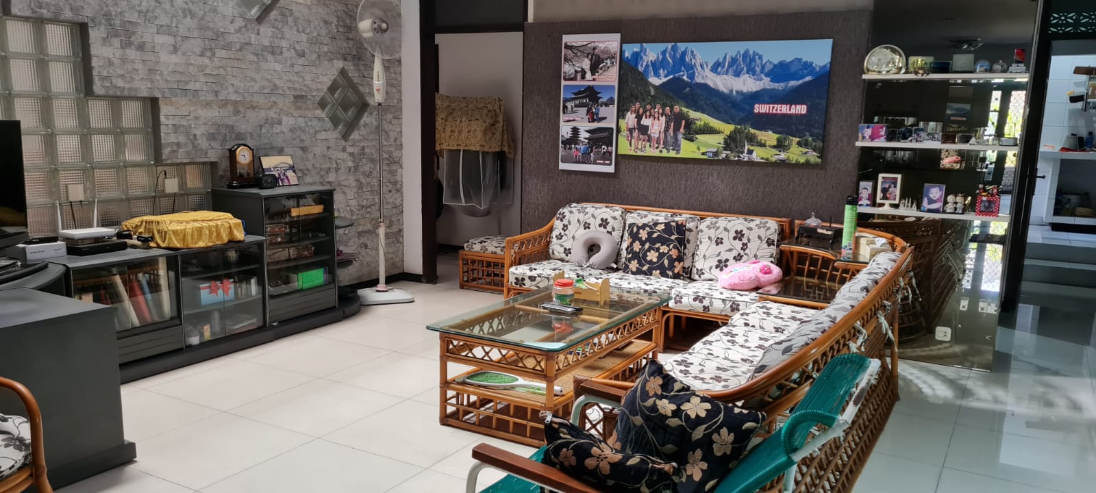 Dijual Rumah Mewah 2 Lantai Full Furnished di Kawasan Elite Darmo, Wonokromo, Surabaya Selatan - Thumbnail 3