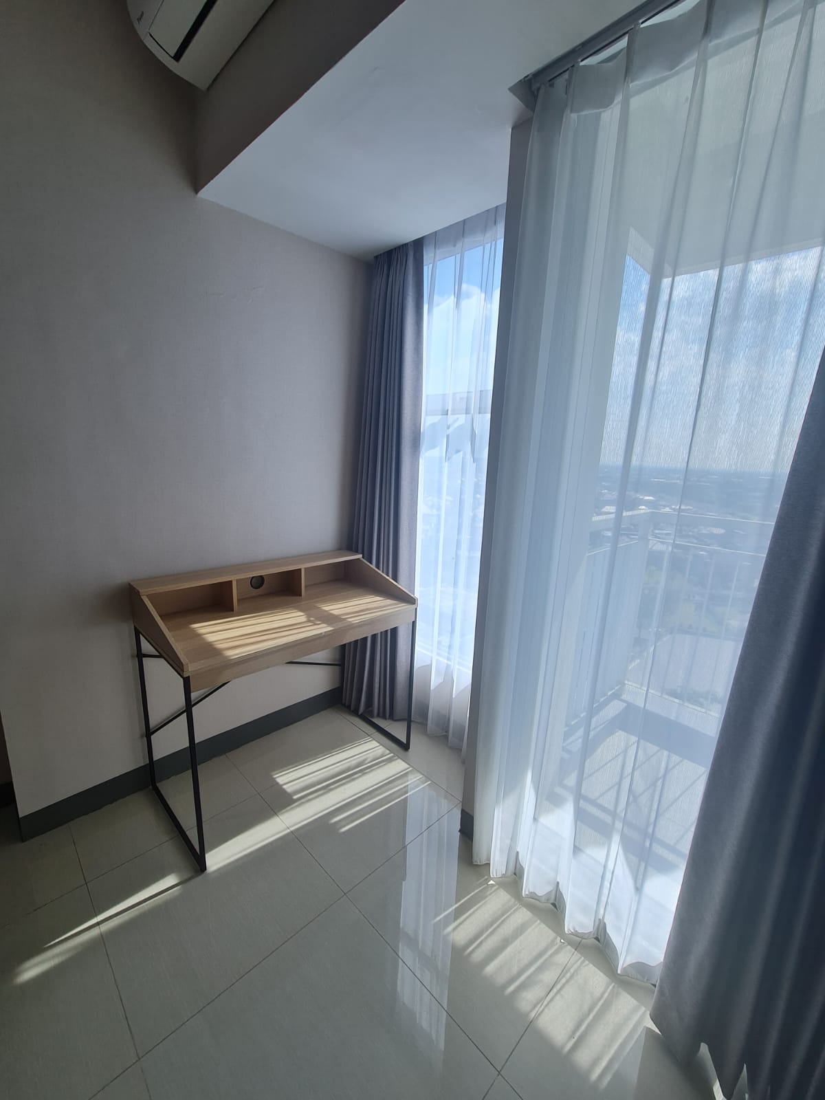 Apartemen Bagus Dijual di Benson Pakuwon Indah Surabaya Barat - Thumbnail 3