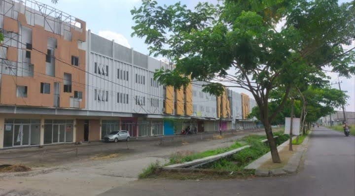Dijual Rugi Ruko Baru Gress di King Square Driyorejo, Gresik