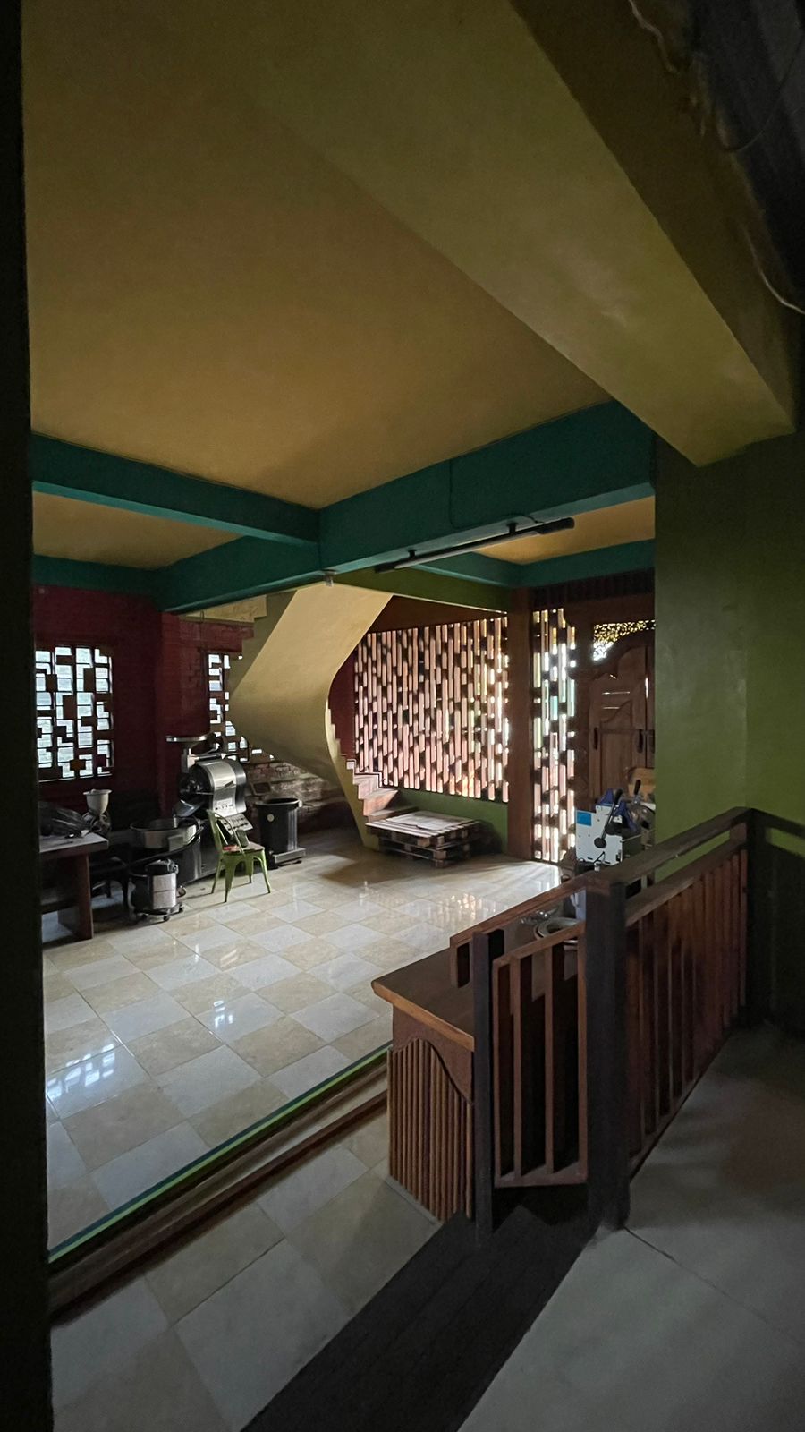 Dijual Rumah 3 Lantai Nol Jalan Raya Cocok Untuk Usaha di Raya Lontar, Sambikerep, Surabaya Barat - Thumbnail 5