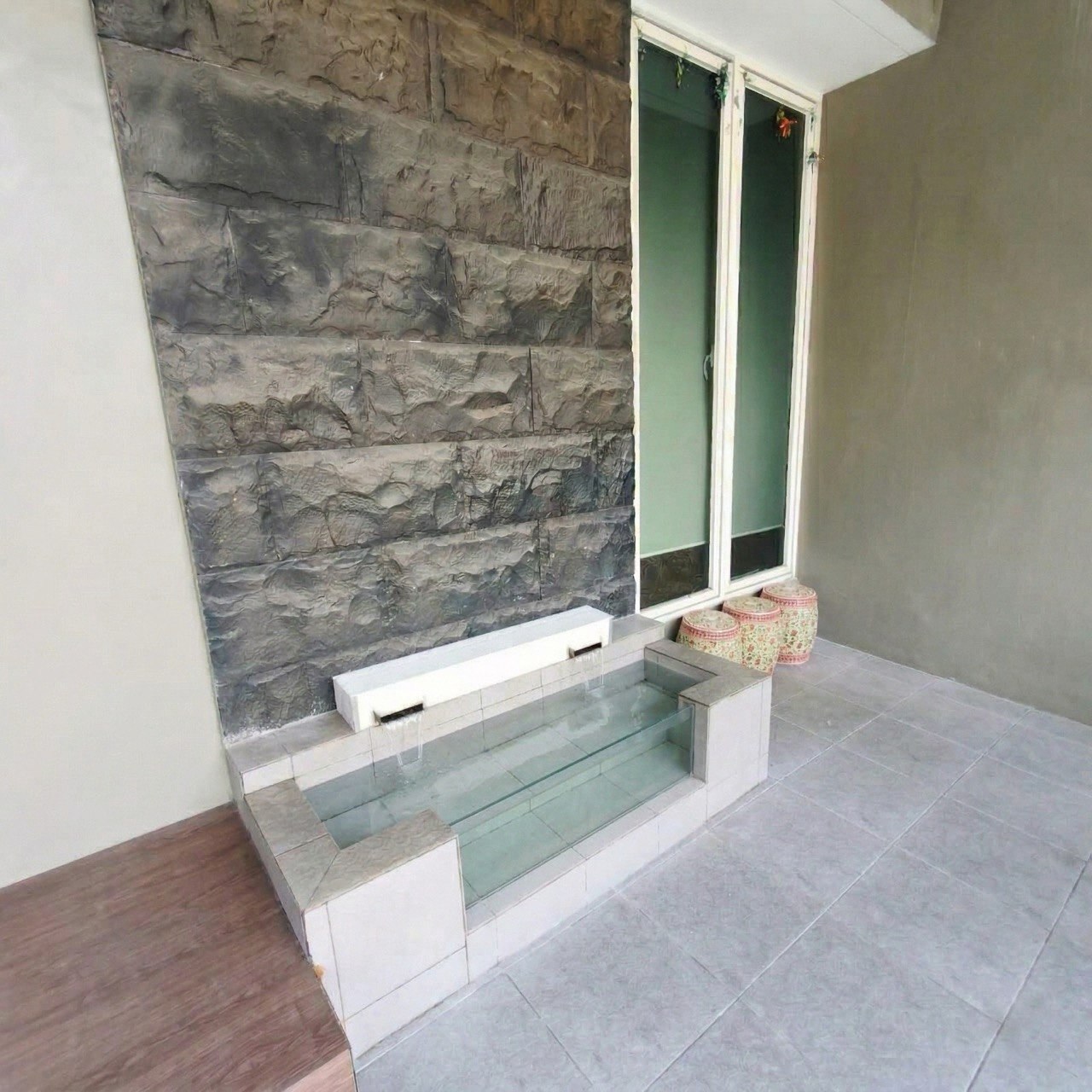 Dijual Rumah Siap Huni Kondisi Terawat Nortwest Park Citraland Surabaya Barat - Thumbnail 3