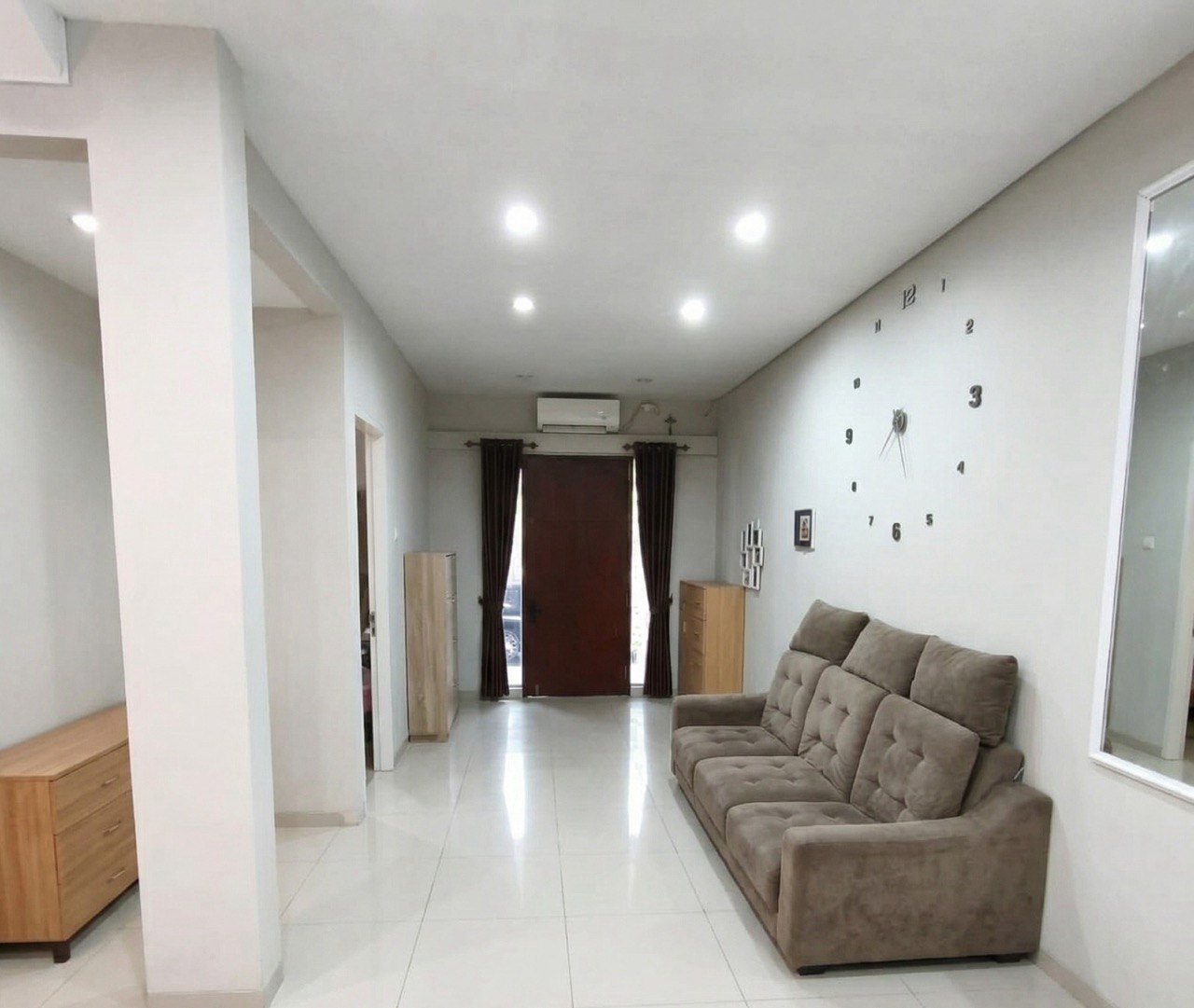 Dijual Rumah Siap Huni Kondisi Terawat Nortwest Park Citraland Surabaya Barat - Thumbnail 5