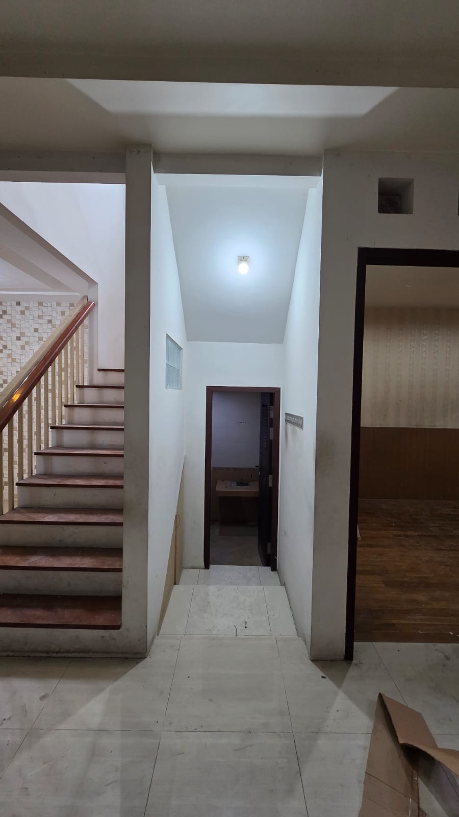 DIJUAL Rumah 2 Lantai, Kawasan Asri & Strategis, Wisma Lidah Kulon, Lakarsantri, Surabaya Barat - Thumbnail 6