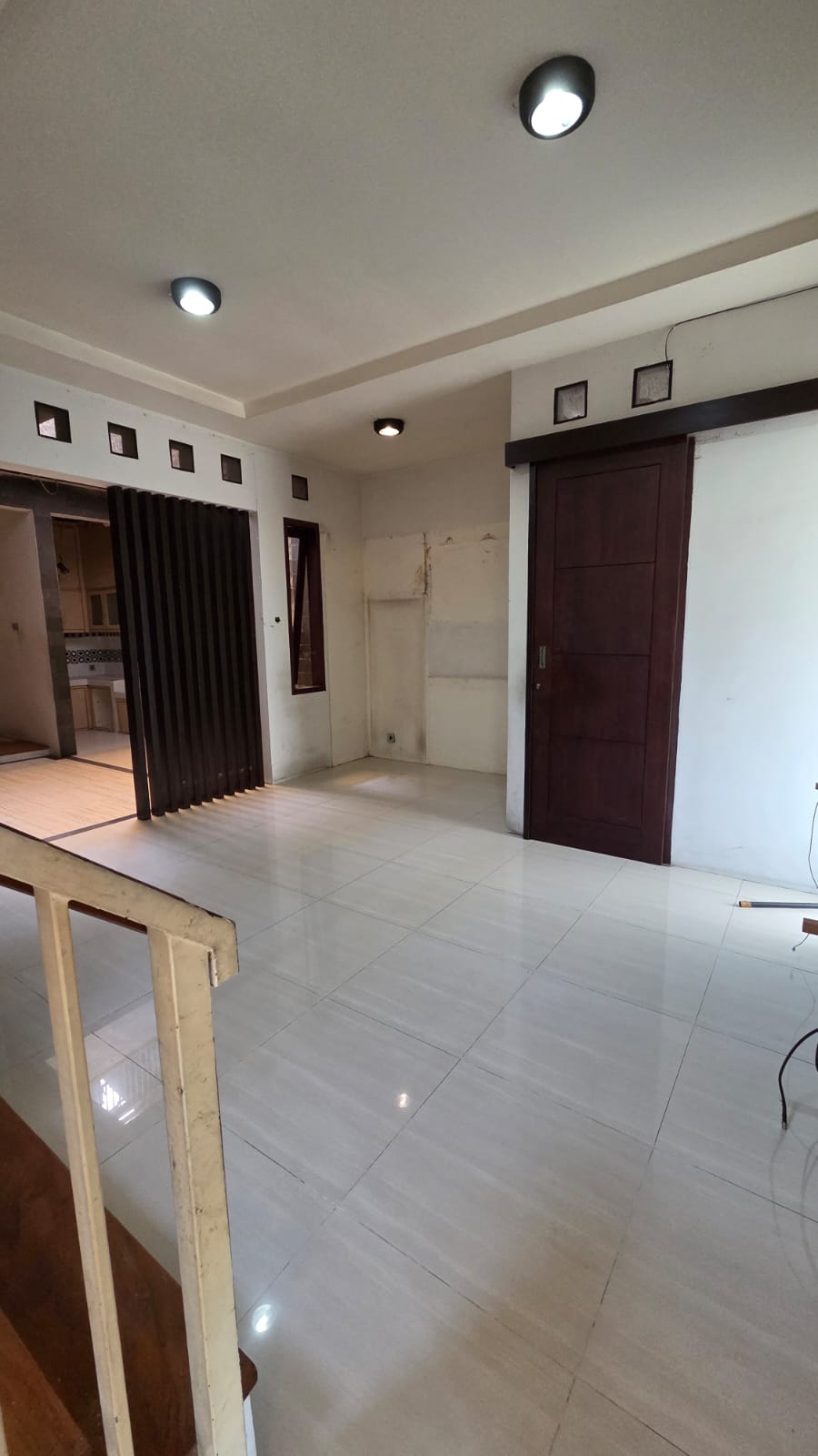 DIJUAL Rumah 2 Lantai, Kawasan Asri & Strategis, Wisma Lidah Kulon, Lakarsantri, Surabaya Barat - Thumbnail 7