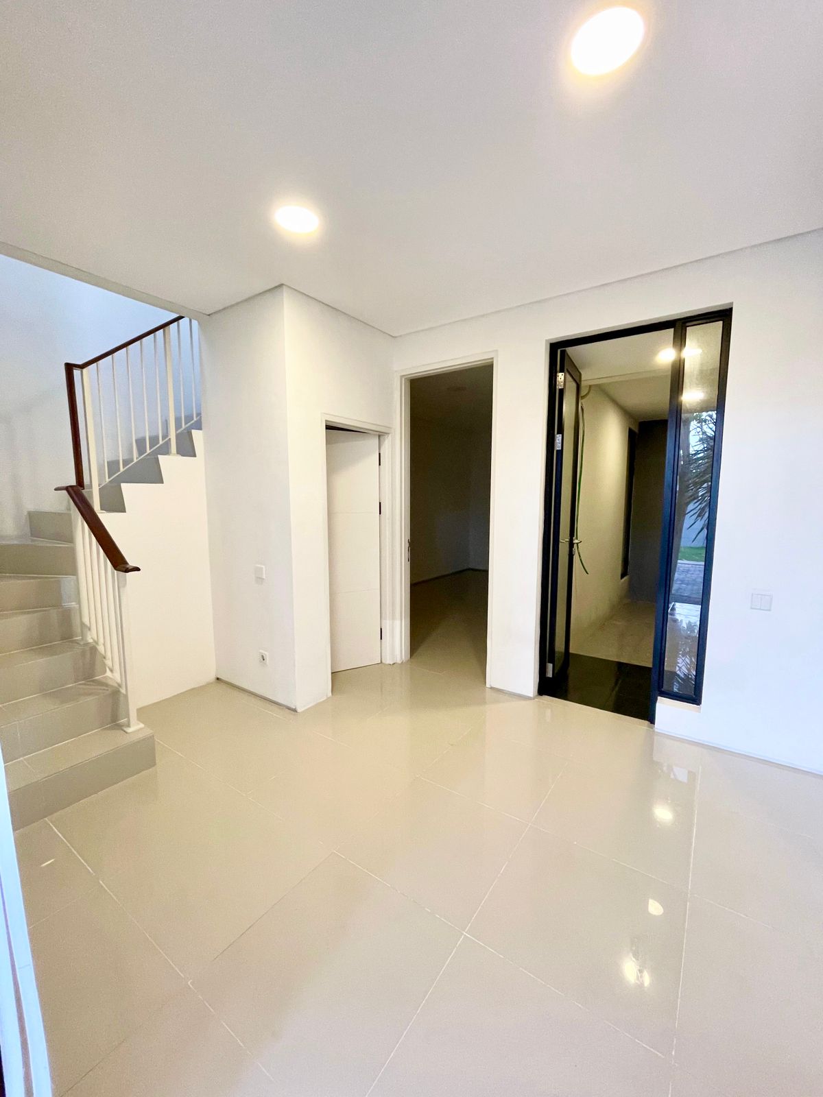 Dijual Cepat Jarang Ada Rumah Siap Huni Nortwest Hill Citraland Surabaya Barat - Thumbnail 4