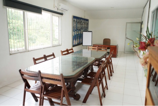 DIJUAL/DISEWAKAN Gedung Kantor 2 Lantai, Halaman Parkir Luas, Raya Lidah Wetan, Lakarsantri, Surabaya Barat - Thumbnail 4
